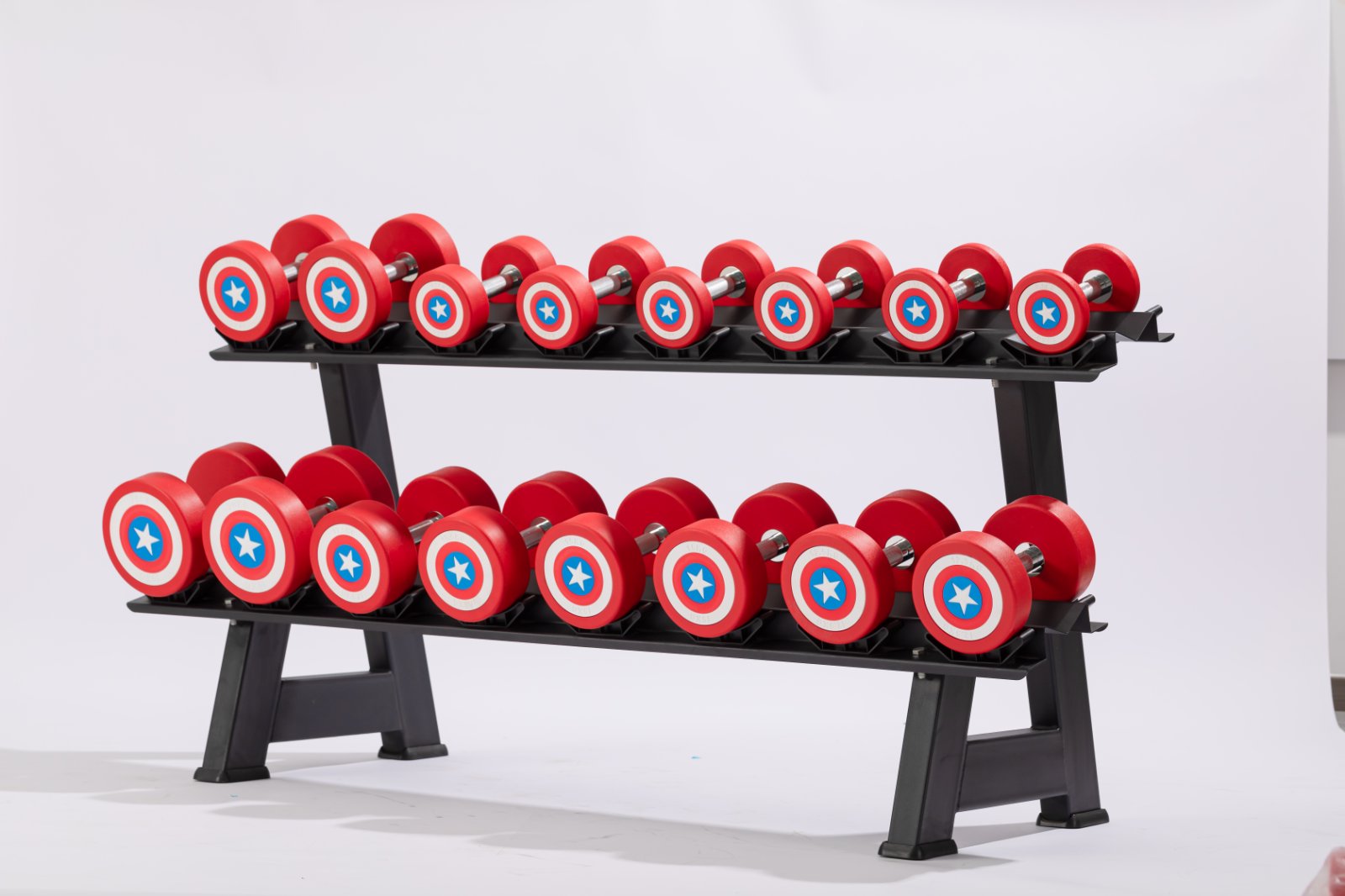 "So this is the right way to use dumbbells, huh? Let's see if you're doing it right!"